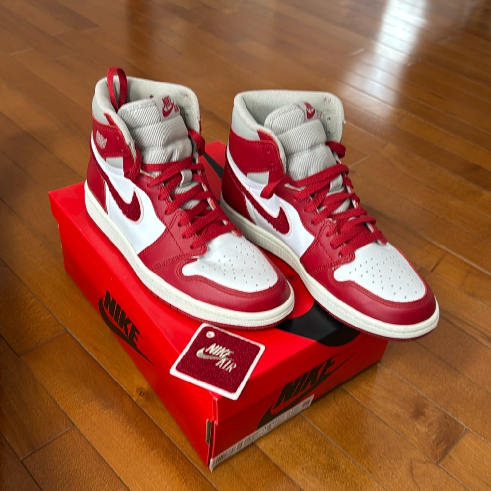 Nike Air Jordan 1 Retro